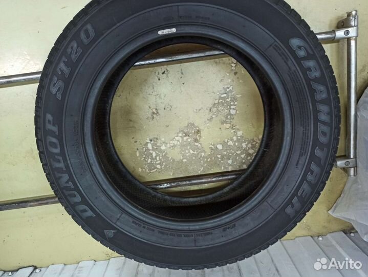 Dunlop Grandtrek ST20 225/65 R17 103H