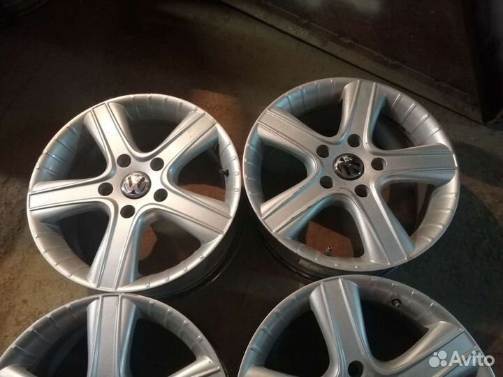 17 литые диски Volkswagen Touareg