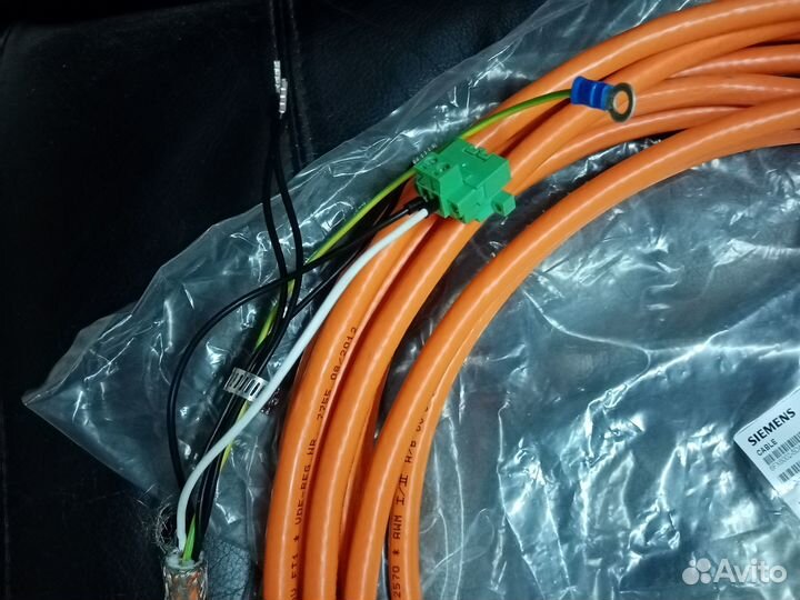 6FX6002-5DA01-1BA0 кабель сименс