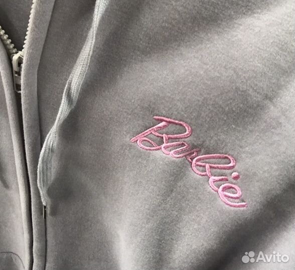 Новые женские спортивные костюмы