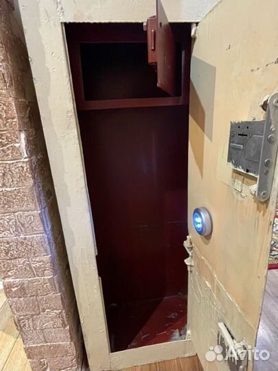 Оружейный сейф