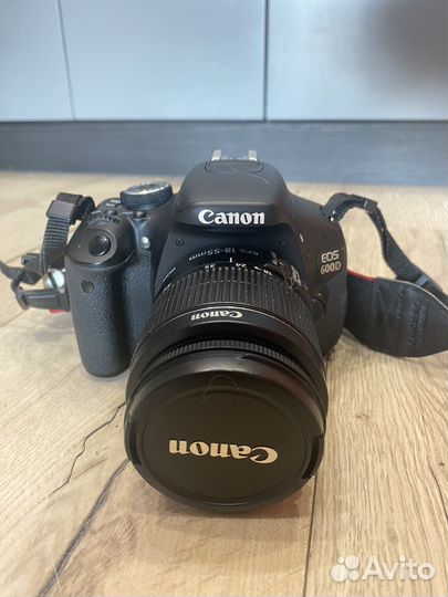 Фотоаппарат Canon EOS 600D Kit EF-S 18-55mm