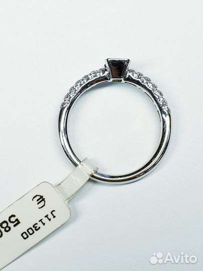 Кольцо с бриллиантами золотое