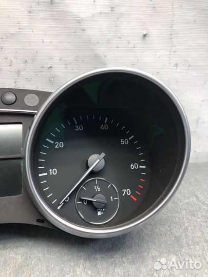 Щиток приборов Mercedes M W164