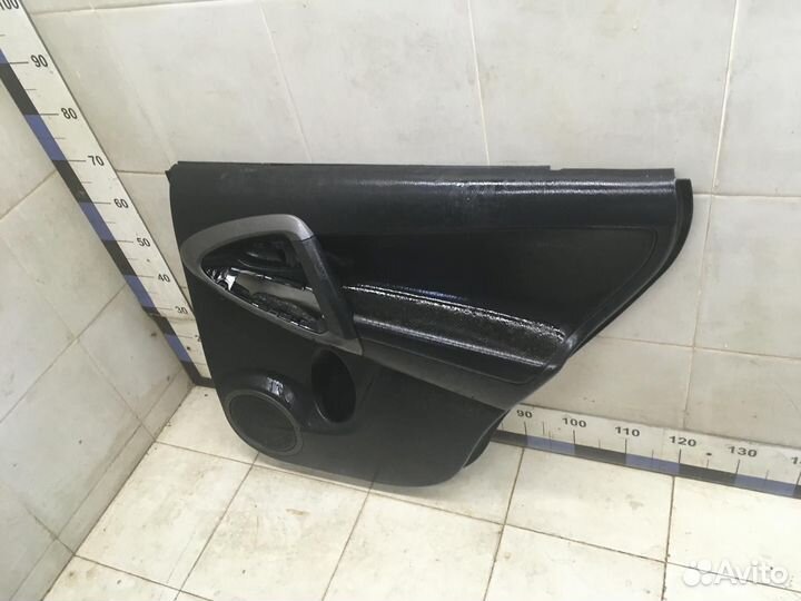 Обшивка двери задней правой RAV 4 2006-2013