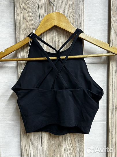 Спортивный топ oysho