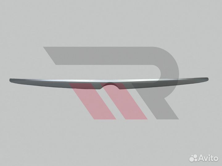 Спойлер Под стекло Lexus GX470 Серебро