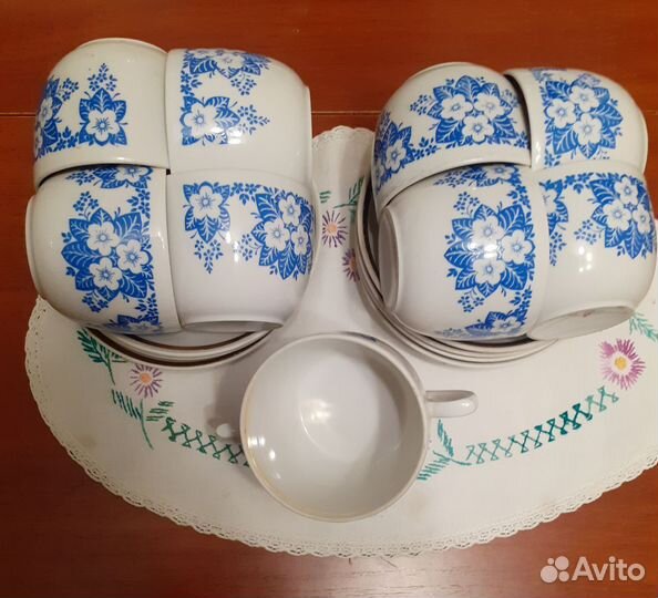 Чайные чашки 10шт,блюдца 8шт.набор.Вербилки,ссср