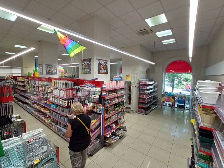 Мегатрафик. Первая линия Большая Морская, 228 м²