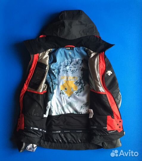 Горнолыжная одежда куртка Descente SKI Team CH