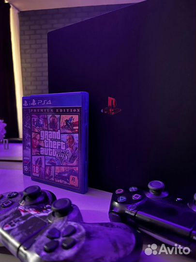 Sony PS4 pro 1tb