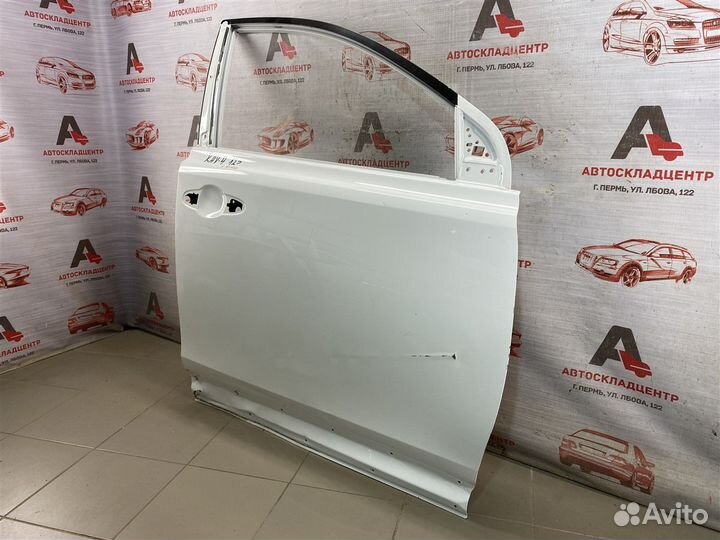 Дверь передняя правая Toyota Rav-4 (Xa40)