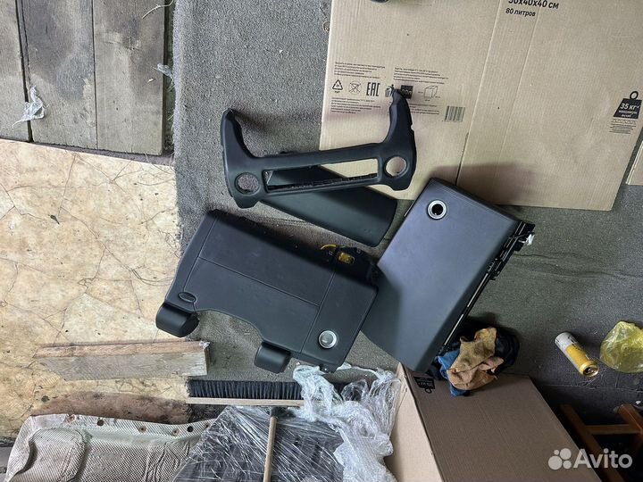 Кожаные части торпеды Range Rover L322