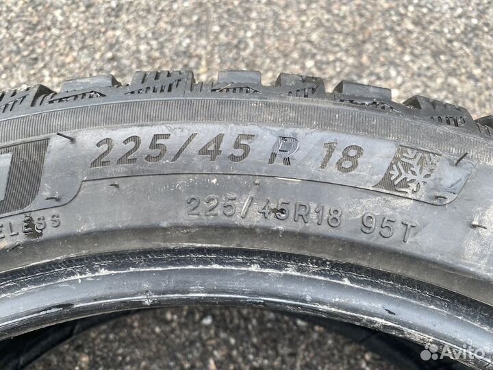 Michelin X-Ice North 4 225/45 R18 95T