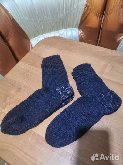 Новые вязанные носки
