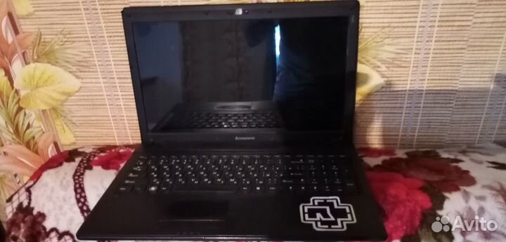 Ноутбук Lenovo G560 на запчасти