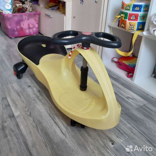 Машинка каталка бибикар