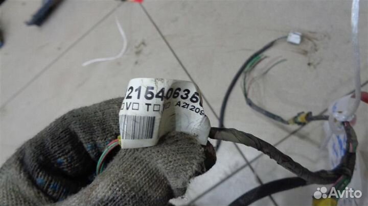 Проводка двери задней левой Toyota Camry XV50 201