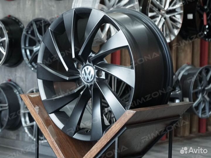 Литые диски Rosario R18 для Volkswagen. Арт1419