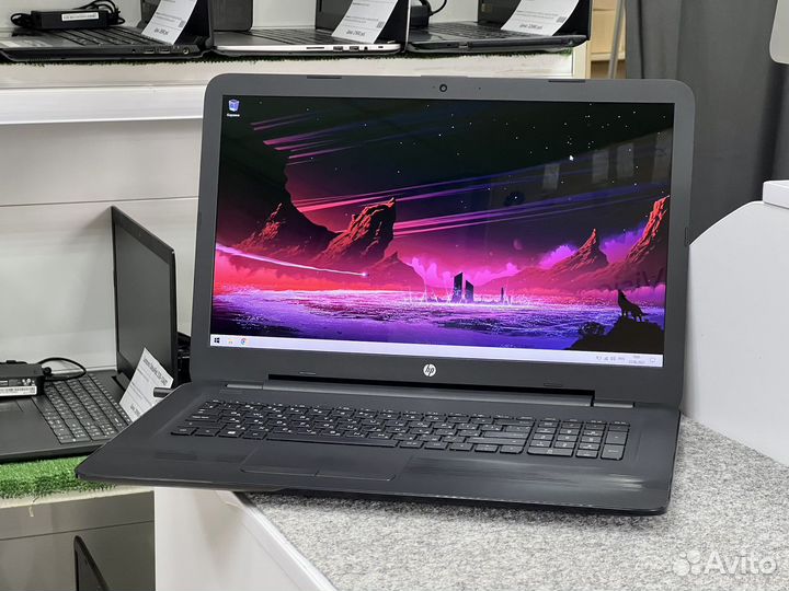 Мощный ноутбук HP 17-y009ur AMD A8 240Гб SSD