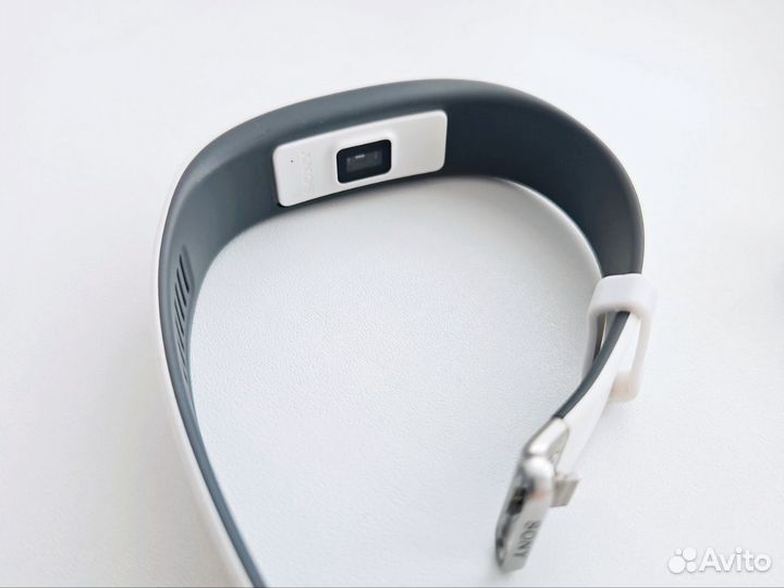 Фитнес браслет Sony SmartBand 2 наушники в подарок