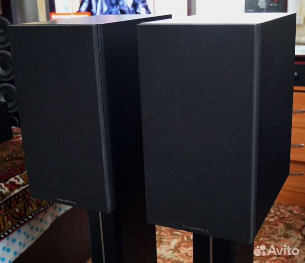 Акустические колонки Bowers Wilkins 685 S2