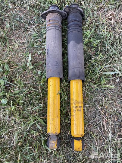 Задние стойки TA-Technix