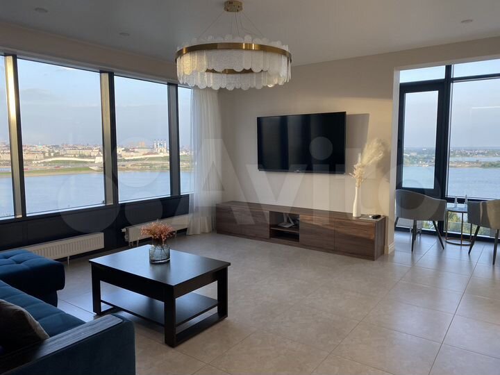 2-к. квартира, 70 м², 15/25 эт.