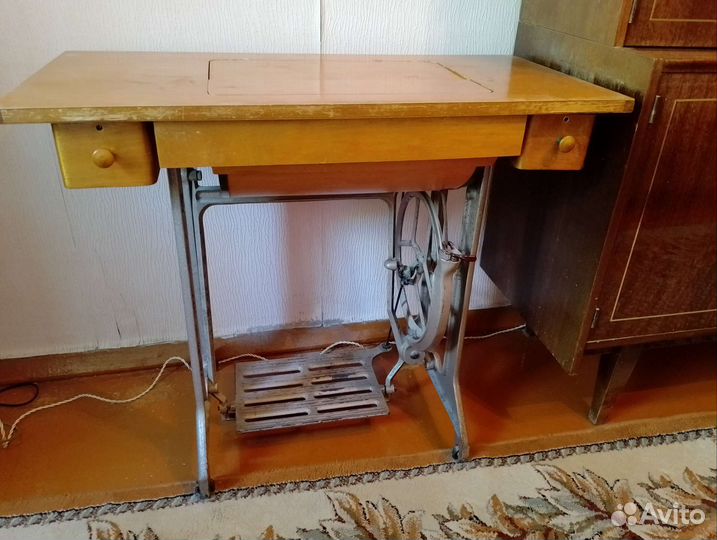 Швейная машина Подольск