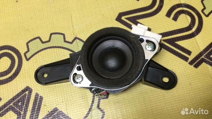 Динамик высокочастотный задний правый Lexus Is250