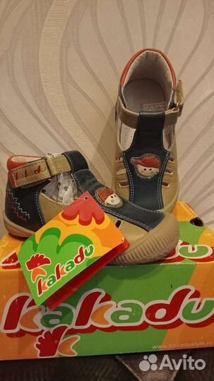 Сандали новые