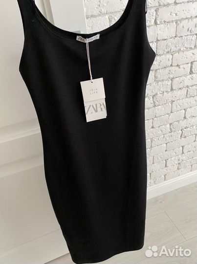 Платье Zara
