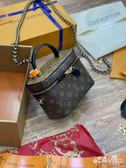 Косметичка женская Louis Vuitton