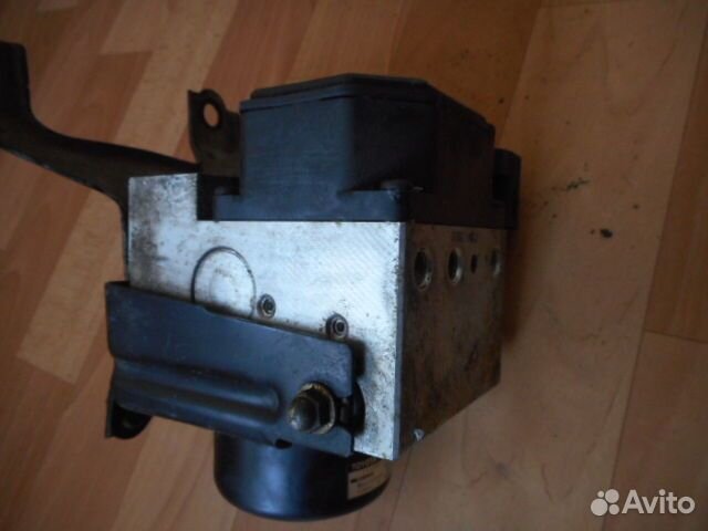 Блок ABS (насос) Toyota Camry (XV20) V (1996–2001)