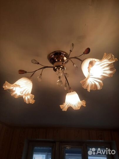 Люстра потолочная бу