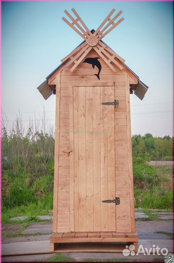 Дачный туалет с установкой SUN339