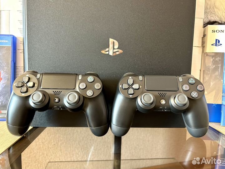 Sony PS4 PRO 1TB (7208B) 45 игр + подписка