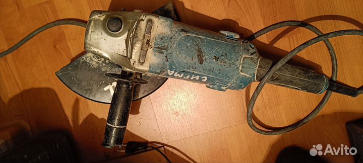 Ушм болгарка makita 230 ga 9050 нерабочая