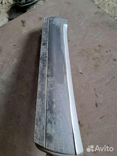 Молдинг двери задний правый Porsche Cayenne 955