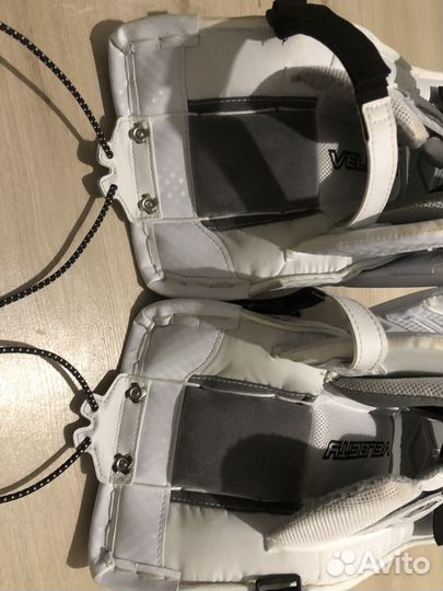 Вратарская хоккейная форма