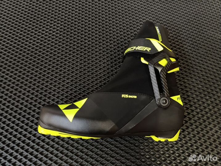 Лыжные ботинки Fischer Spine Concept Skate Polaris