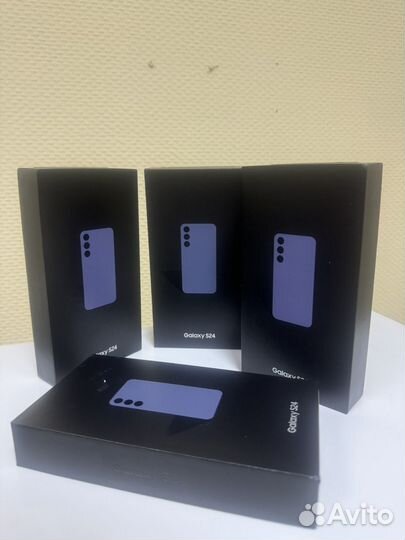 Samsung Galaxy S24, 8/256 ГБ