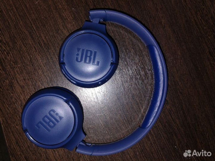 Беспроводные наушники jbl tune 590