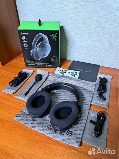 Наушники Razer Barracuda X 2022 (BT & 2.4 GHz)