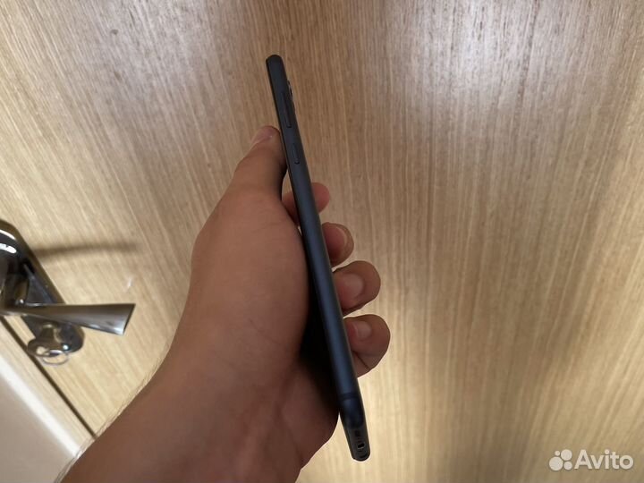 Телефон honor 7X