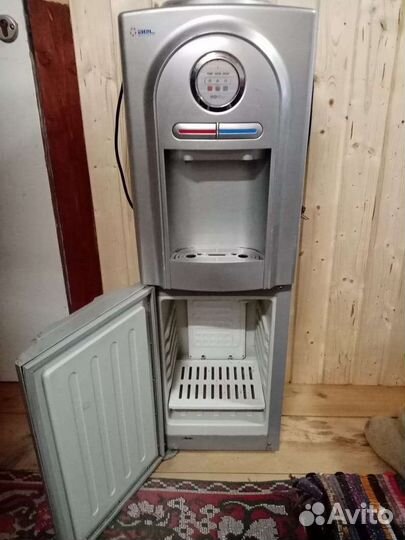 Кулер для воды напольный бу