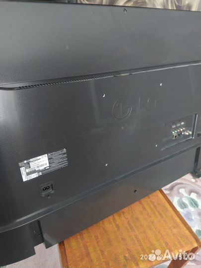 Телевизор Supra с dvd 19