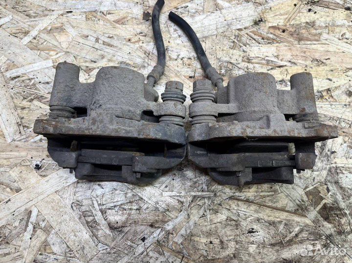 Задий суппорт левый правый byd f3 bud бад ф3