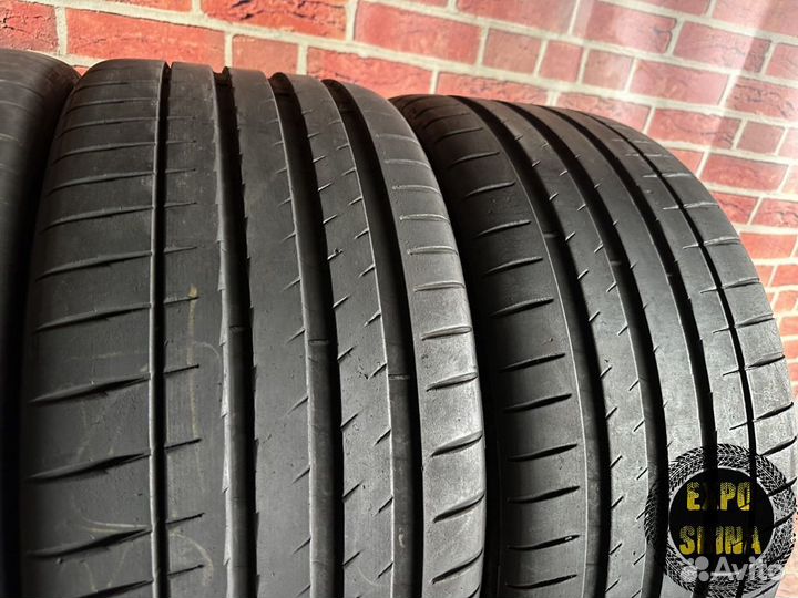 Michelin Pilot Sport 4 S 275/35 R22 и 315/30 R22
