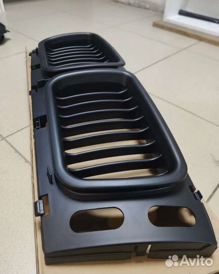 Решетка радиатора BMW E34 Рестайлинг